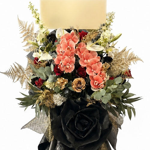 ブラックとゴールドで仕上げた高級造花スタンド花|開店祝い・周年祝い向けの華やかなフラワーアレンジメント